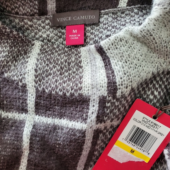 NWT Vince Camuto Gray Plaid Mock Neck Sweater - Picture 4 of 5
